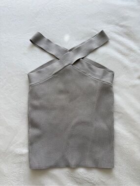 Aritzia Babaton Criss Cross Top